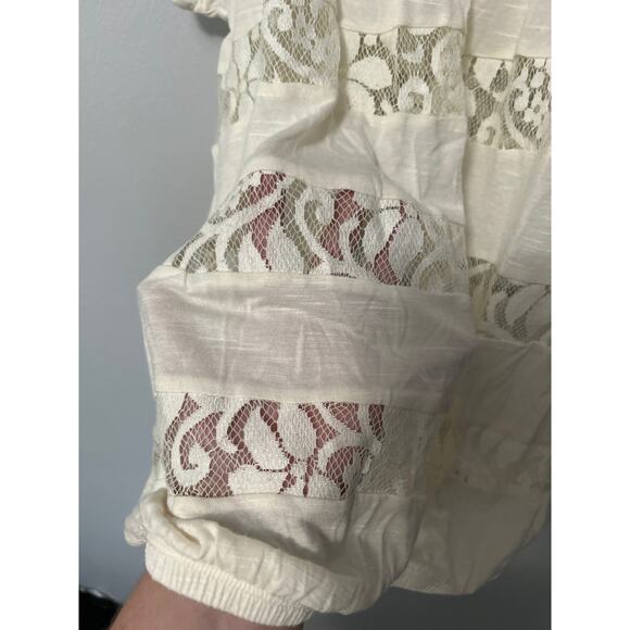 INC Ivory Cream Short Sleeve Sheer Lace Round Neck Elastic Hem Blouse Size Small - Picture 5 of 11